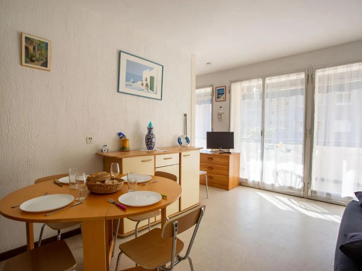 Apartment Les Iris By Interhome Le Lavandou France
