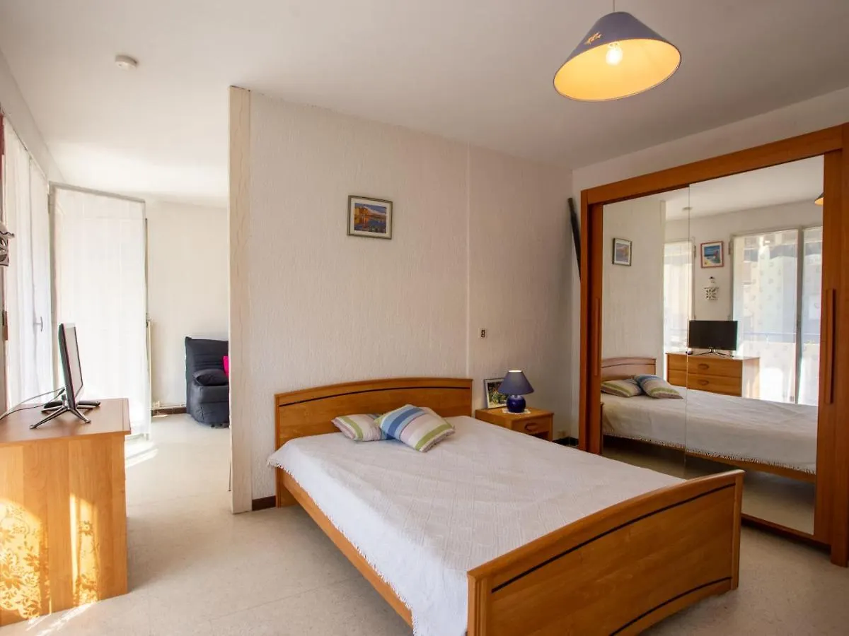 Apartment Les Iris By Interhome Le Lavandou France